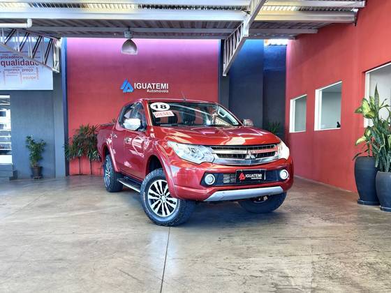 MITSUBISHI L200 TRITON 2.4 16V TURBO DIESEL SPORT HPE TOP CD 4P 4X4 AUTOMÁTICO MITSUBISHI L200 TRITON 2.4 16V TURBO DIESEL SPORT HPE TOP CD 4P 4X4 AUTOMÁTICO